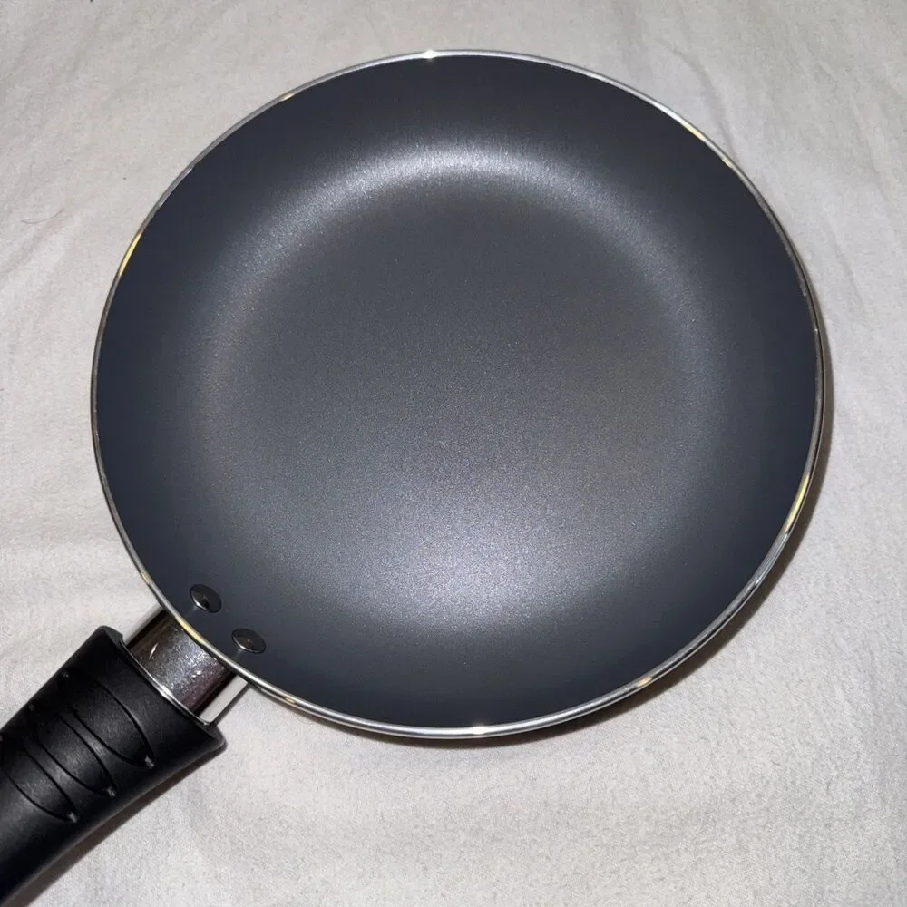 Brand New Bella 8”/20.3cm Nonstick Frying Pan Cookware Dishwasher Safe
